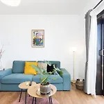 Home2book Bright Sea Views & Pool Daire *