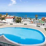 Daire Home2book Bright Sea Views & Pool *