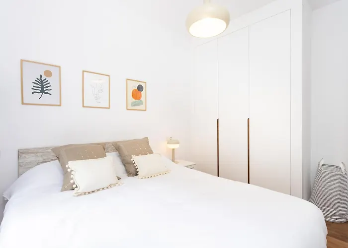 Home2book Bright Sea Views & Pool Apartment *