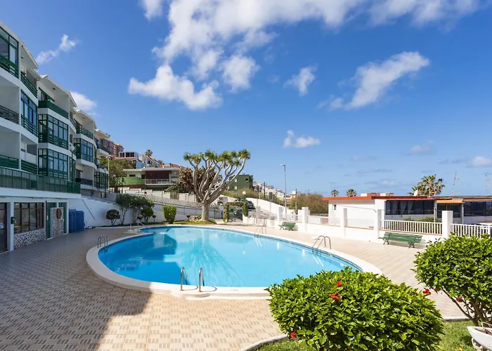 Home2book Bright Sea Views & Pool *