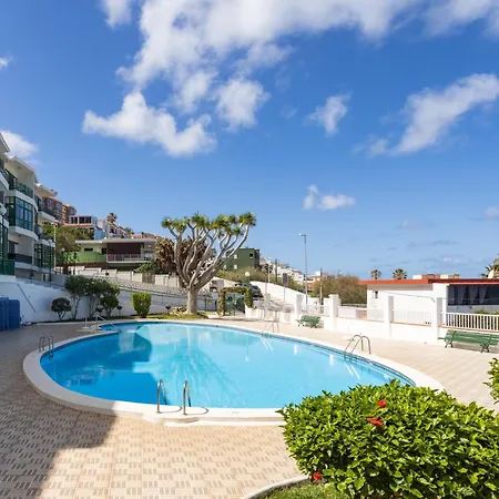 Home2book Bright Sea Views & Pool *